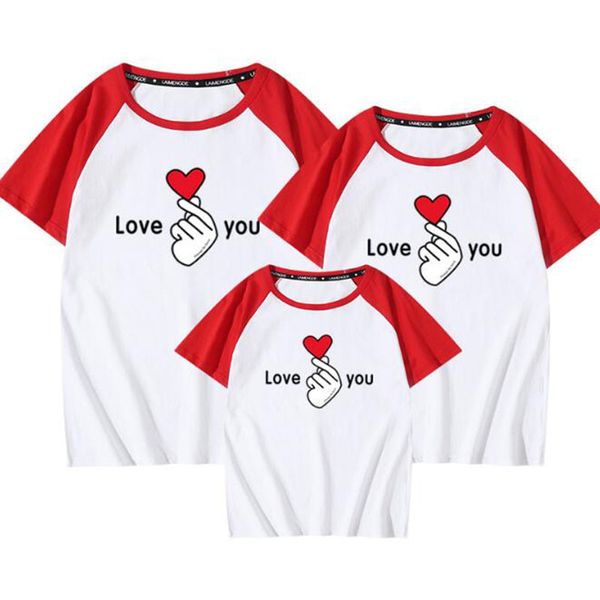 

summer family look matching outfits t-shirt clothes mother father son daughter kids baby short sleeve letter 210429, Blue