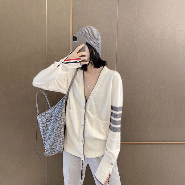 

knitted os large cardigan wool material, White