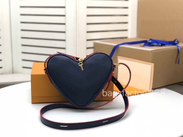 

1:1 classic fashion embossed love bag elegant and charming box bags with gold zipper cross package lightweight practical party girls style