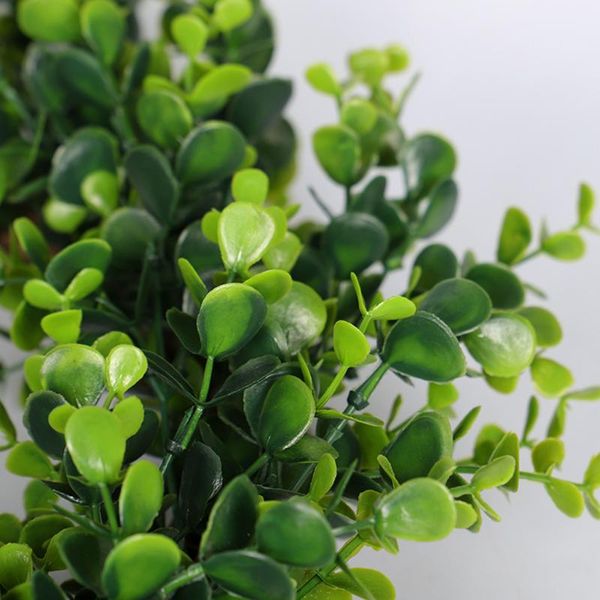 

artificial green leaf eucalyptus wreath 30 cm simulation clover outdoor front door wall decoration 2021 decorative flowers & wreaths