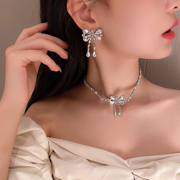 

pendant necklaces luxury crystal bow necklace korean fashion women's wedding party exquisite clavicle chain jewelry for women, Silver