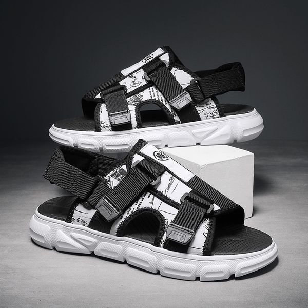 

sandals men's fashion 2021 new summer outdoor antiskid beach shoes, Black