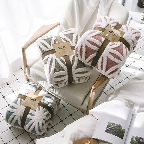 

blankets geometry double thick blanket winter nordic soft large flannel warm wearable cozy narzuta na lozko household goods dh50t