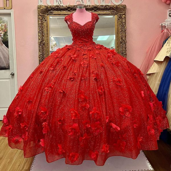 Красные платья с шариковыми платьями Quinceanera