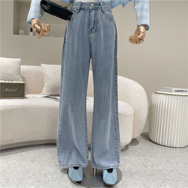 

female spring 2021 niche fashion design loosens thin straight waist high leg drop retro love pants patched jeans, Blue