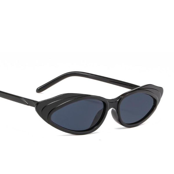 

sunglasses fashionable frames quay cat eye small glasses men colorful triangle sun glasses for women vintage skinny feminino uv4001, Black