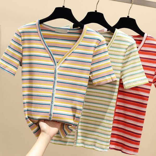 Manga curta de malha tshirt Mulheres roupas de vestuário Tops de verão T-shirt Botão de listra vermelha camiseta V-garganta roupas de algodão 210604