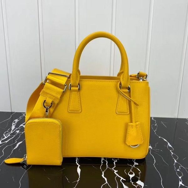 

handbagdesigner handbags mini women luxurys designers bags 2021 purses crossbody bag wallet purse zhouzhoubao123 brand rs5u fas