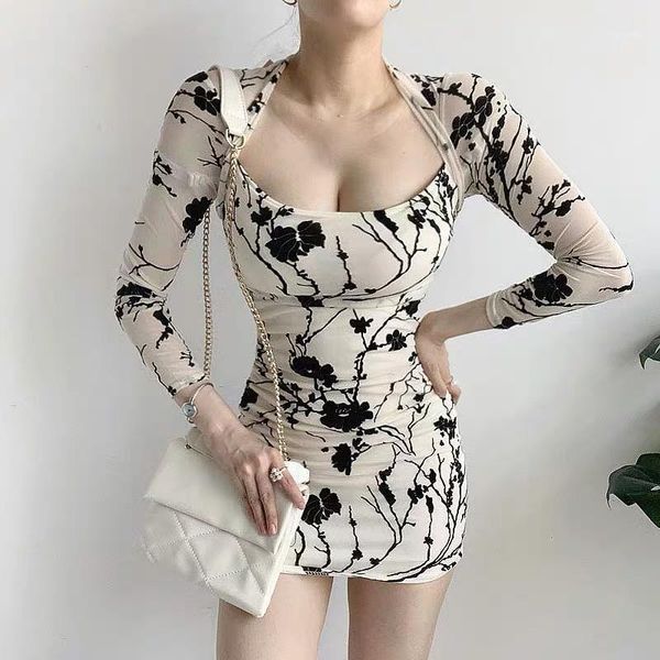 

flower pattern low neckline dress women's autumn and winter long sleeve fashionable slim waist package hip1, Black;gray