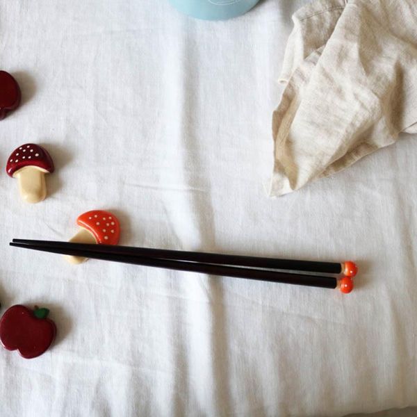 

chopsticks 1 pair of japanese style vegetables and fruits reusable wood for home (red apple)