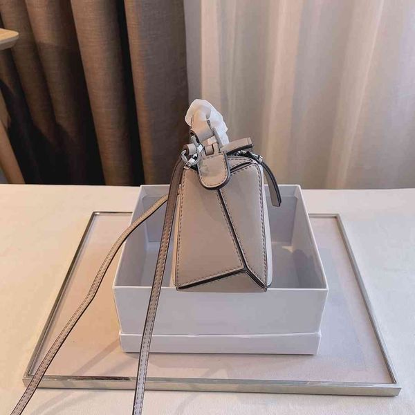 

women luxurys designers bags 2021 tb organ chain strip small square litc crossbody bag totes designer handbag purse wallet handbags tote is1