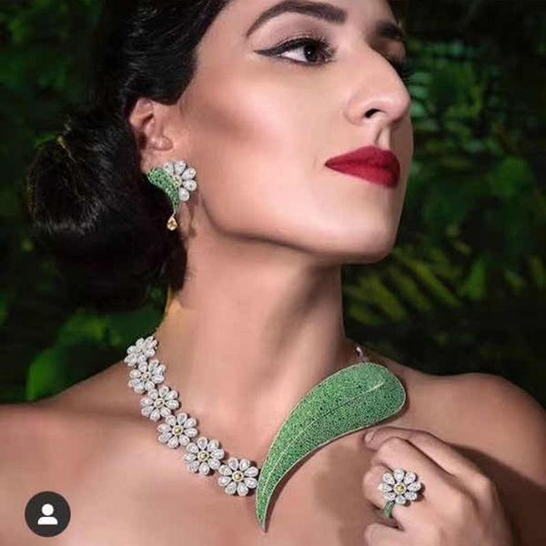 

earrings & necklace hibride 2pcs luxury flowers statement choker jewelry set for women wedding african cubic zircon dubai bridal n-1012, Silver