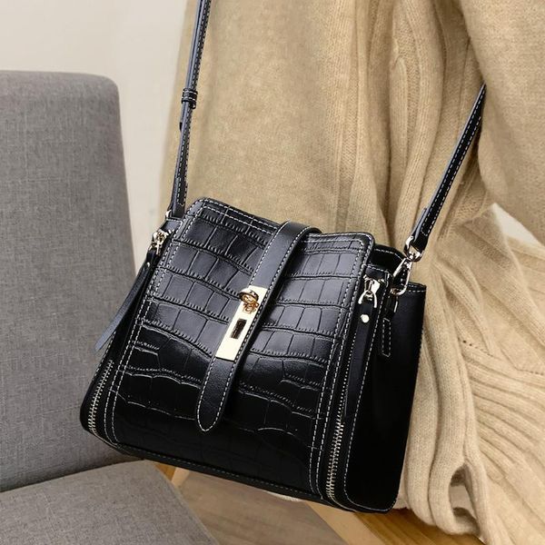

shoulder bags 2021 fashionable women messenger classic crocodile pattern bucket genuine leather handbags bolso