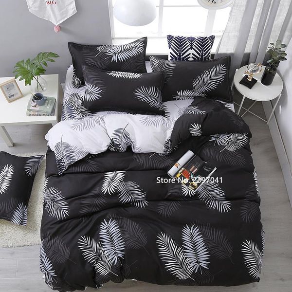 

black and white grey home bedding set 4 leaf flower down quilt bed sheet pillowcase  king full size textile sets