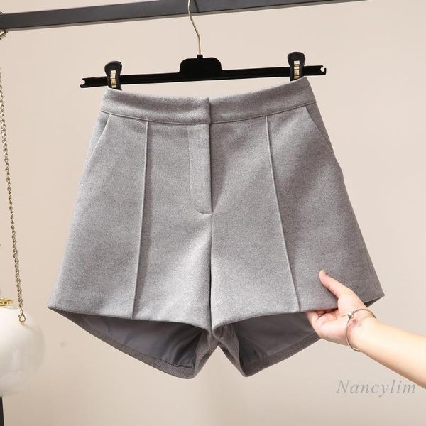

women's shorts woolen womens autumn and winter 2021 high waist show thin black all-match wide leg short outer wear bootcuts, White;black
