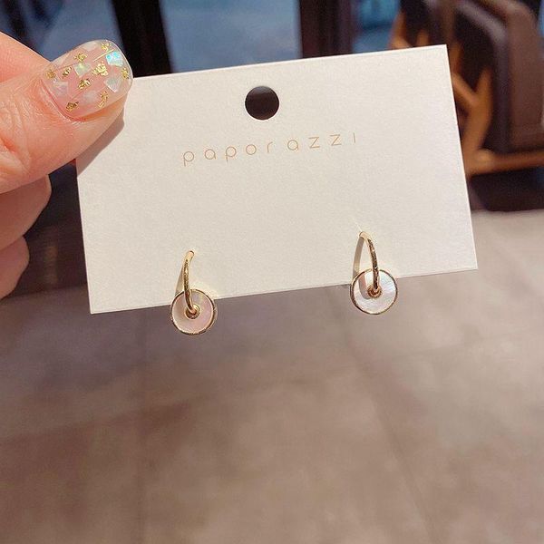 

aesthetic white natural shell earrings gold color simple design round stud fashion women jewelry, Golden;silver