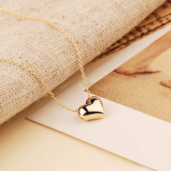 

pendant necklaces korean creative love short simple peach heart plating alloy net red woman necklace factory direct sales, Silver