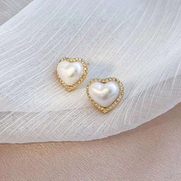 

pearl earrings fashion simple love creative