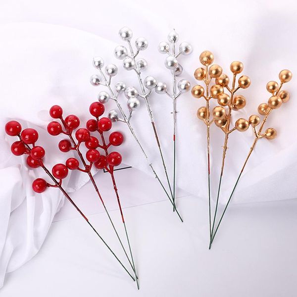 

3pcs red berry fruit bunches year christmas gift box decoration home flower arrangement tree ornaments fake plant decorative flowers & wreat