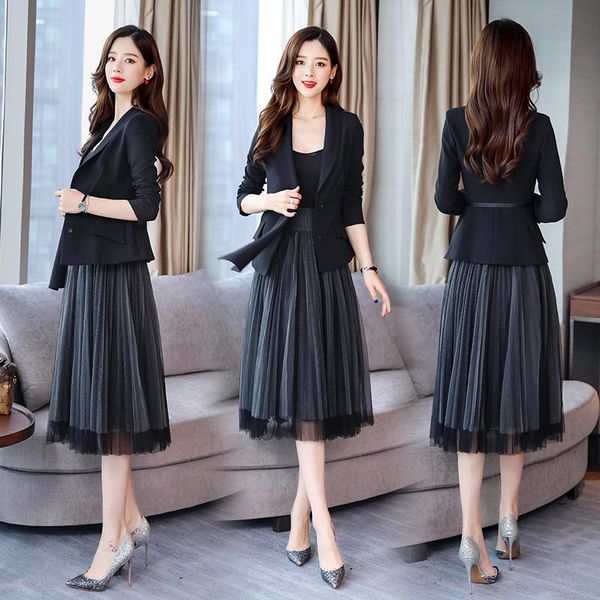 

spring and autumn fashion casual suit coat women's korean temperament western style age reducing suspender skirt two piece pants, White