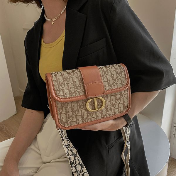 

2021 autumn new single shoulder messenger bag fashion wide shoulder belt letter net red small square bag