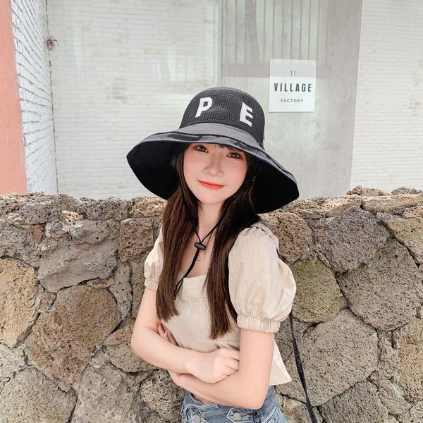 

fisherman hat female korean version of the tide wild sun summer sunscreen breathable fashion letter travel outdoor hats, Black;white