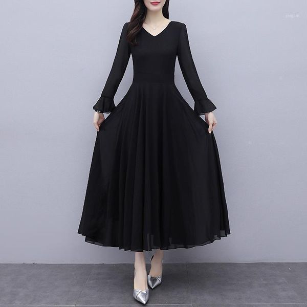 

spring long sleeve chiffon dress tourism holiday beach skirt two piece, White