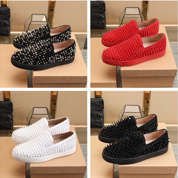 

2021 fashion designer sneakers red bottom shoe low cut suede spike luxury shoes for men and women party wedding crystal leather sneaker size, Black