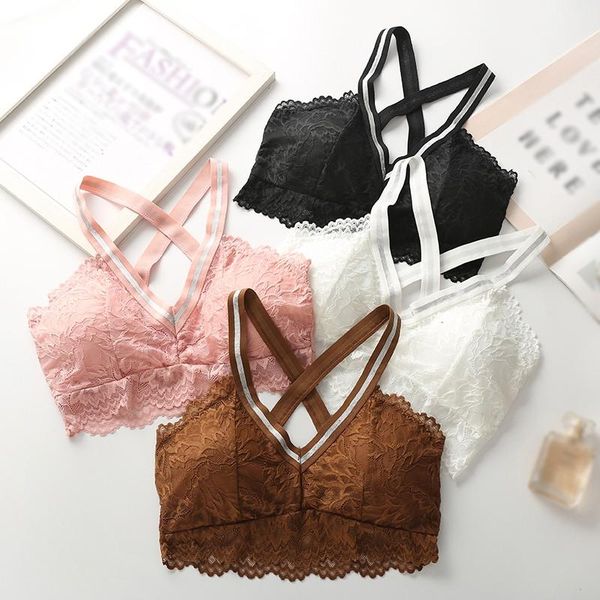 

bras women bralette french style lace bra bright silk shoulder strap without steel ring with chest pad underwear, Red;black