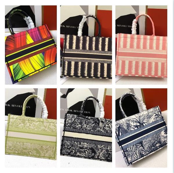 

luxurys tote fashion canvas handbag designers woman shoulder bag with multicolor embroidery retro holiday style large capacity shopping bags