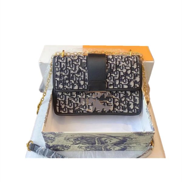

montaigne bag new leather embroidered old flower versatile high grade one shoulder messenger square