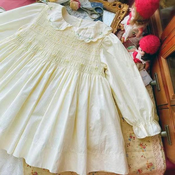 Vestidos da menina bebê meninas outono inverno amarelo flores artesanal vintage syle smocking vestido herança bola vestido de bola de algodão casamento casamento