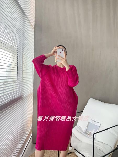 

dress miyake style fold long fashion o-neck solid loose bat sleeve, Black;gray
