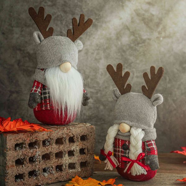

qiaochi 2022 new christmas antler dwarf lattice doll deskwindow decoration