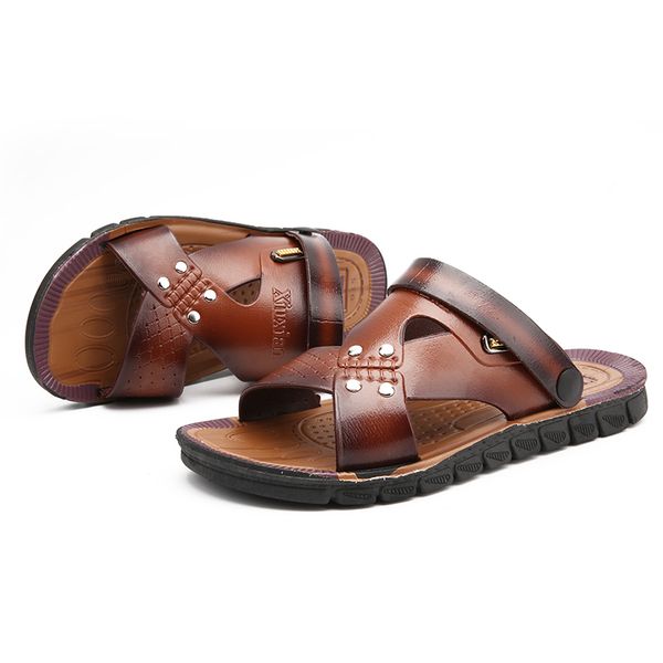 

2021 brown men leather flip flops summer lightweight mens casual sandals non-slip outdoor beach men slippers chanclas hombre, Black
