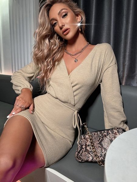 

bishop sleeve surplice neck belted dress w8th#, Black;gray