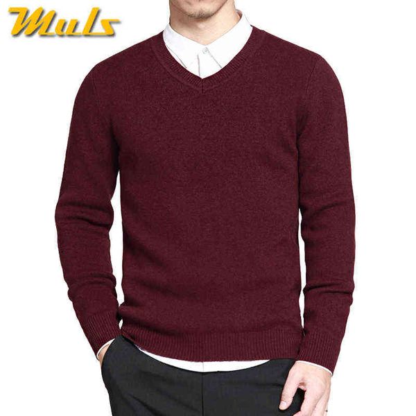 Mens pulôveres Estilo básico V Neck suéter de algodão malha jumpers macho malhas macacão marinho vermelho azul mais tamanho 4xl 211109