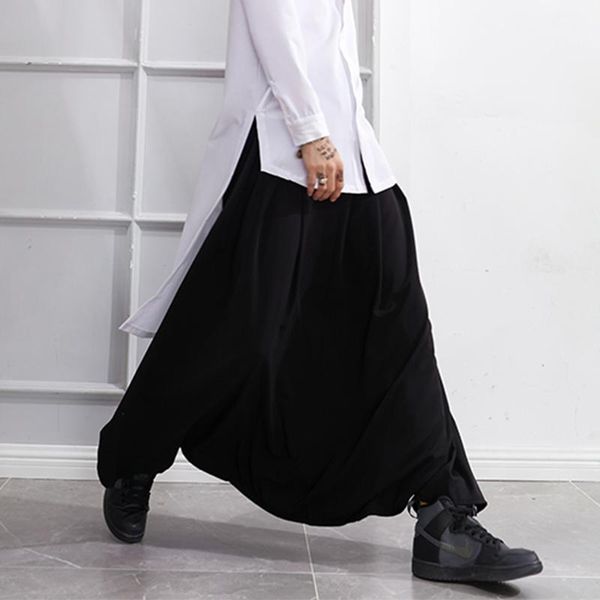 

men's pants dark black loose large crotch pants, low-grade baggy casual skirt, long belt, decorative, personalized hip-hop trend, yam