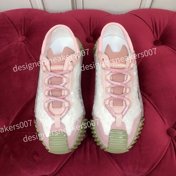 

2022 designer boots women loafer shoes casual shoe soft rubber platform patent leather sneakers leisure dress round toe slip-on chunky, Black