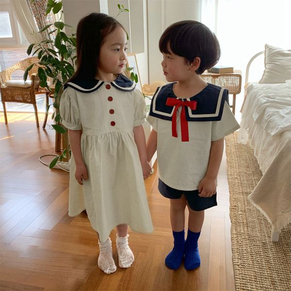 Toddler Baby Boy Girl Clothes Set Summer New Style Kid Cotton Fashion Navy Collar Top manica corta + Pantaloncini solidi Pant 2 pezzi 210413