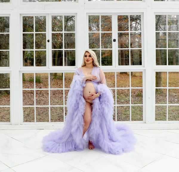 Abiti da fotografia per indumenti da notte per donne incinte Abiti viola chiaro con volant a strati Manica lunga in tulle Abito da notte Accappatoio Camicia da notte per la festa nuziale