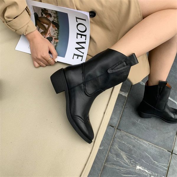 

winter boots women genuine leather short slip-on pointed toe square heel fashion western leisure style 210507, Black