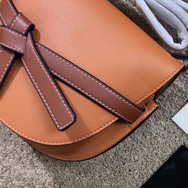 

luoyijia 2021 new bow saddle with one shoulder slant span leather women's bag eoqa