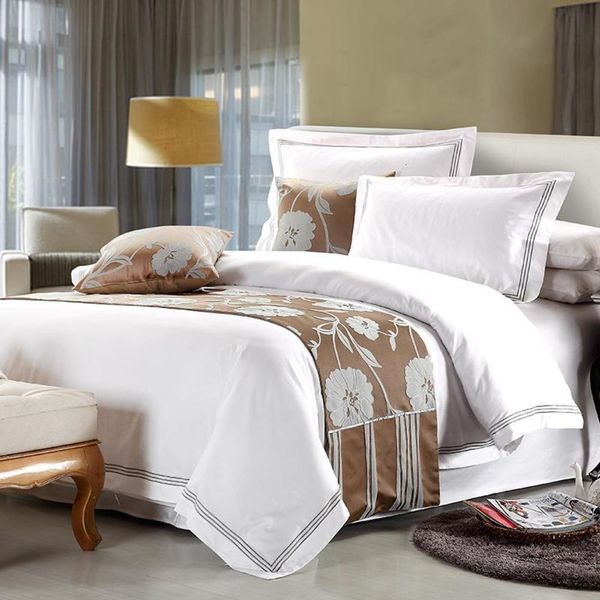 

simple solid color four piece set of five star el linen cotton satin bedding