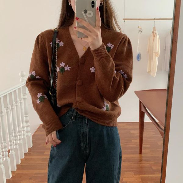 

sweaters retro women chic knitted casual floral embroidery autumn cardigans leisure feminine soft sweet sweaters, White;black