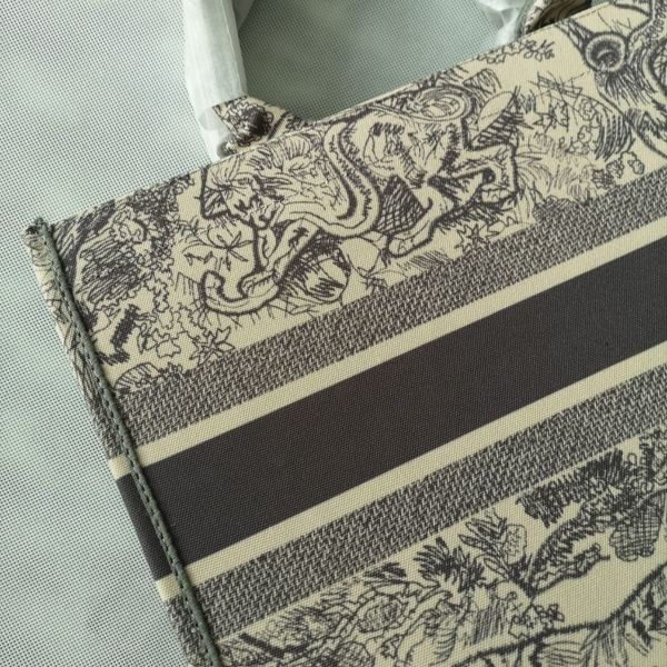 

2020 new star same tote bag net red student printing sewing process european and american trend tiger designers bags ysj