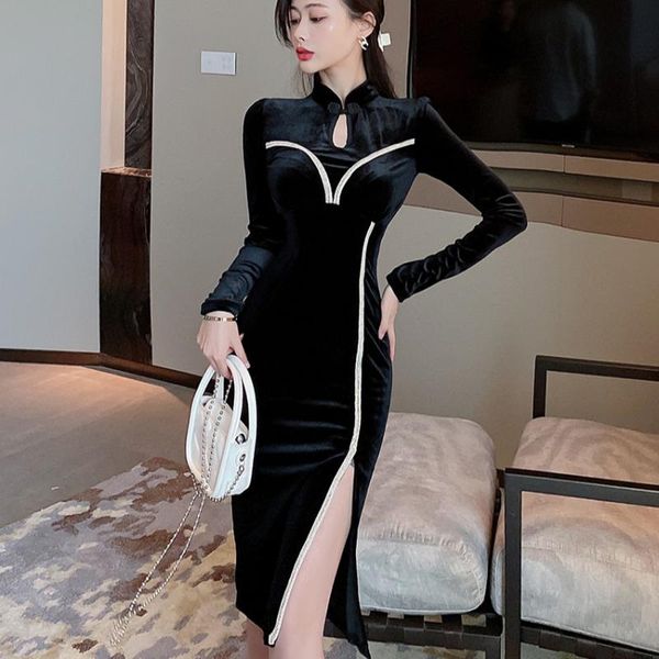 

ethnic clothing hepburn style celebrity temperament golden velvet hollow out improved cheongsam skirt slim wrap hip dress medium, Red