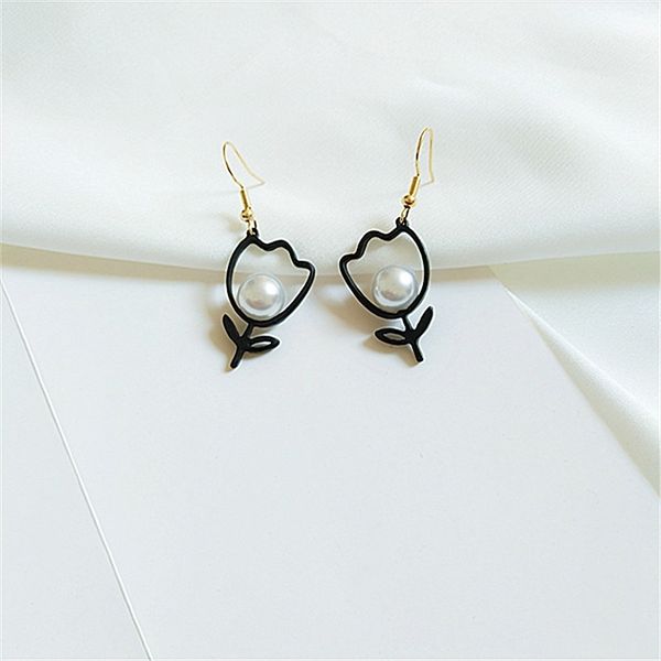 

korean black pearl leaf temperament girl earrings new sweet three-dimensional flower earrings