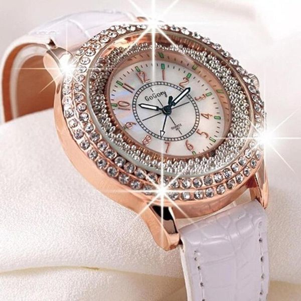 

wristwatches women rhinestone quartz watch round wrist fashion digital pointer ladies female alloy analog relojes, Slivery;brown
