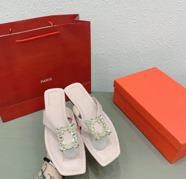 

summer luxury designers womens flat slippers fashion rhinestone decoration rivets ladies leather flip flops sandals, Black